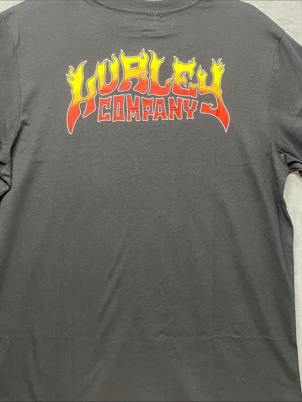 Hurley Company Flame Logo Graphic Tee Black NWT Men’s Large